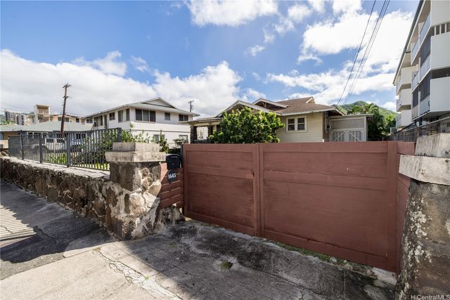 1645 Nuuanu Avenue, Honolulu, HI 96817