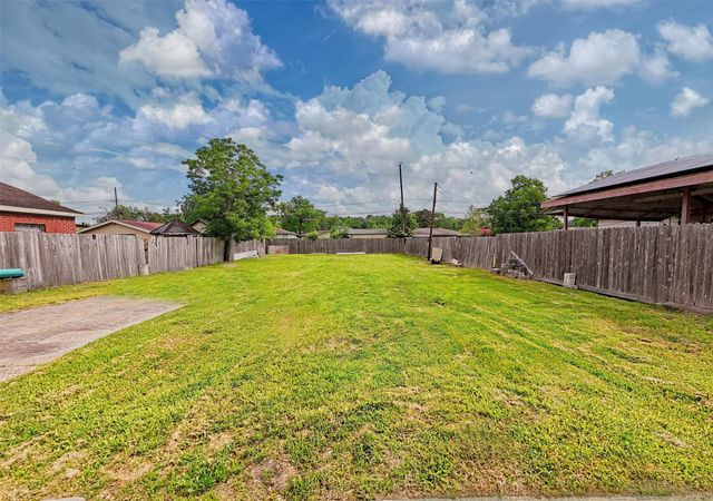 2819 Hitchcock Street, Houston, TX 77093