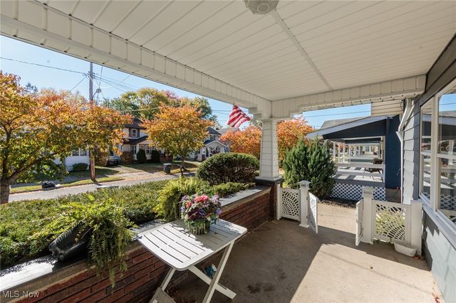 1817 Flint Avenue, Akron, OH 44305