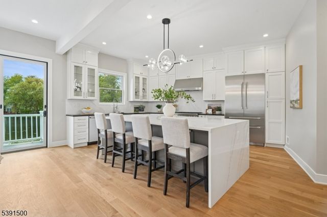 15 Lake Rd, Chatham Twp., NJ 07928