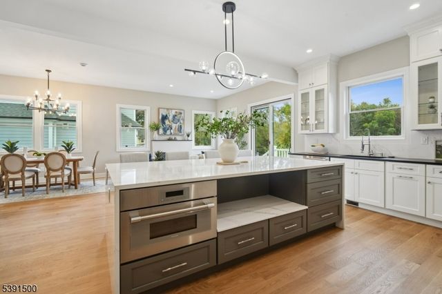 15 Lake Rd, Chatham Twp., NJ 07928