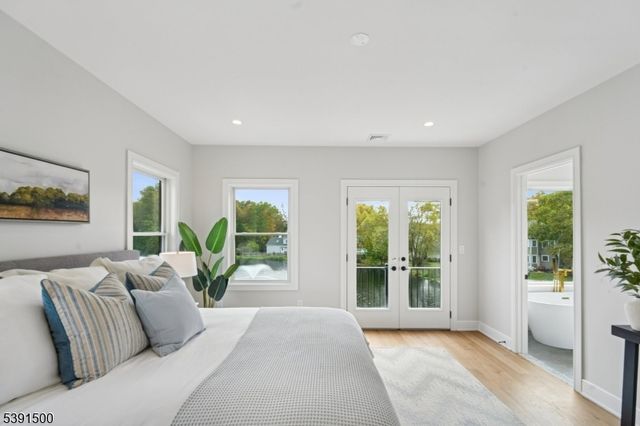 15 Lake Rd, Chatham Twp., NJ 07928