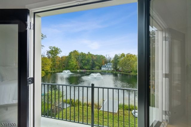 15 Lake Rd, Chatham Twp., NJ 07928