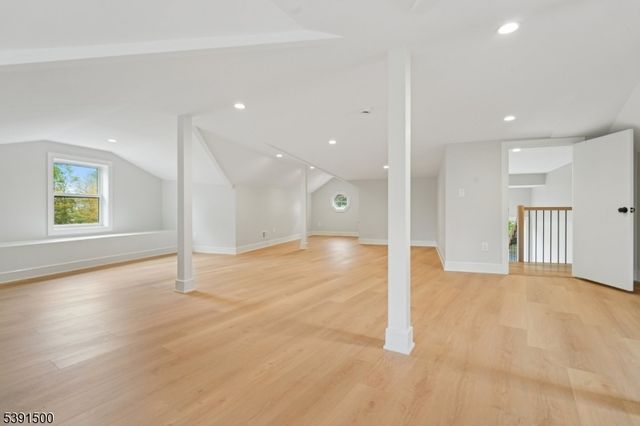 15 Lake Rd, Chatham Twp., NJ 07928