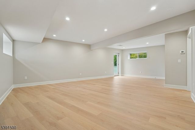 15 Lake Rd, Chatham Twp., NJ 07928