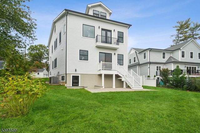 15 Lake Rd, Chatham Twp., NJ 07928