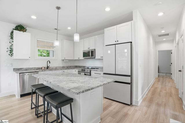 11 Milton Drive, Greenville, SC 29605