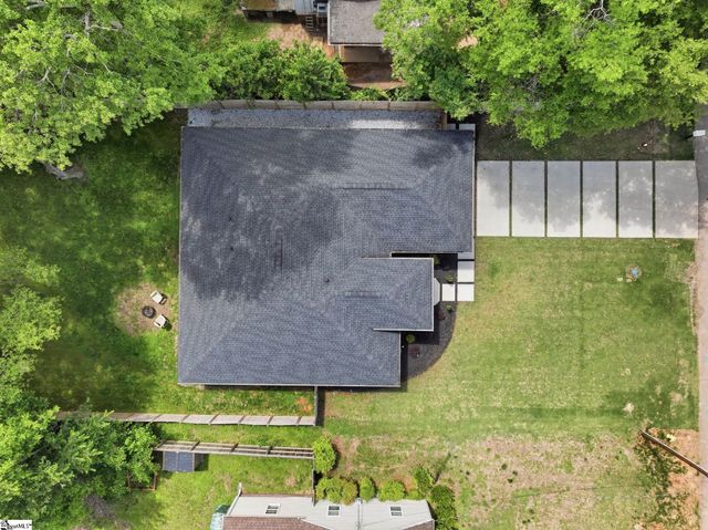 11 Milton Drive, Greenville, SC 29605