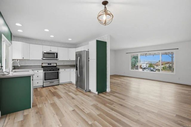13104 Lakeview Granada Drive, Lakeside, CA 92040