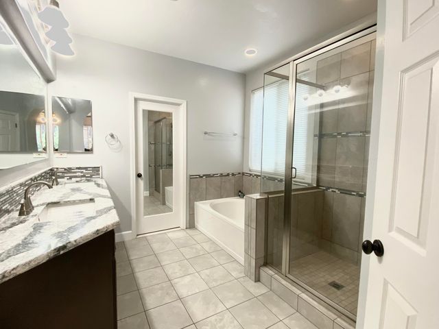 2943 W Harold Court, Visalia, CA 93291