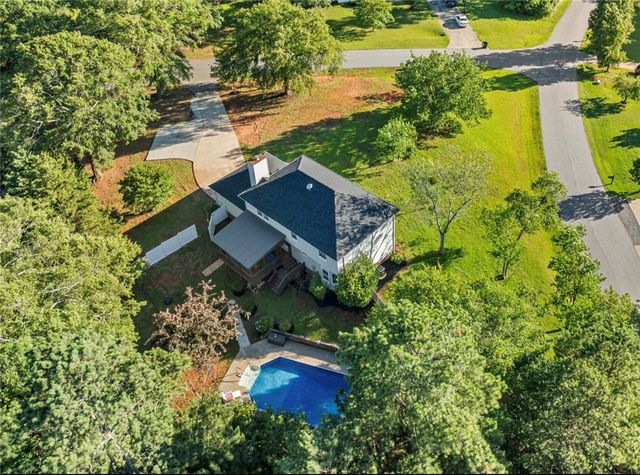 612 Walnut Way, Anderson, SC 29626