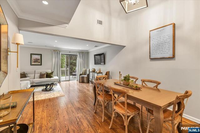 54 Spruce Run 54, Ramsey, NJ 07446