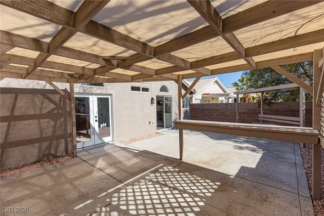 7141 Desert Clover Court, Las Vegas, NV 89129