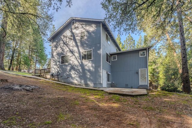 12210 Irish Court, Jackson, CA 95642