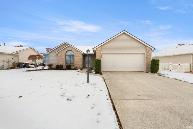 9609 Carine Cove, Fort Wayne, IN 46835