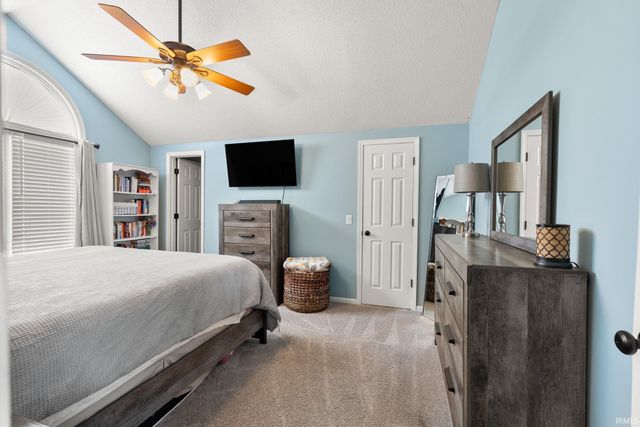 9609 Carine Cove, Fort Wayne, IN 46835