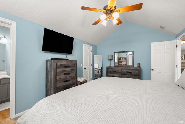 9609 Carine Cove, Fort Wayne, IN 46835