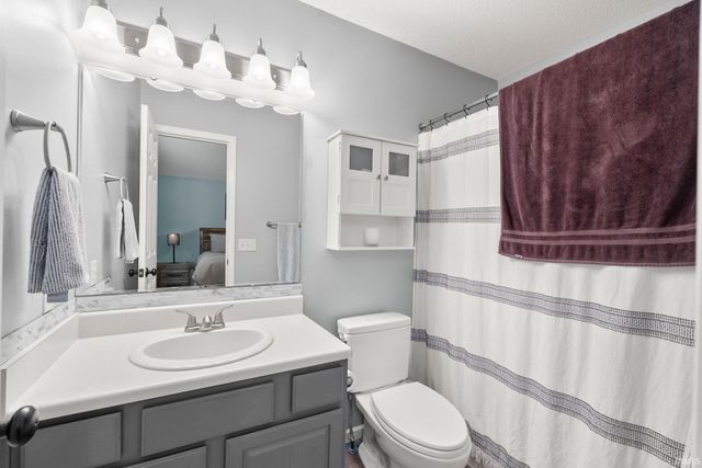 9609 Carine Cove, Fort Wayne, IN 46835