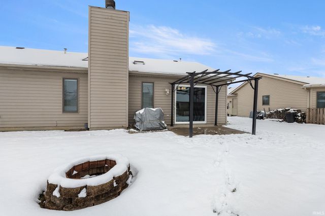 9609 Carine Cove, Fort Wayne, IN 46835