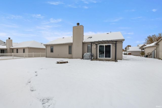 9609 Carine Cove, Fort Wayne, IN 46835