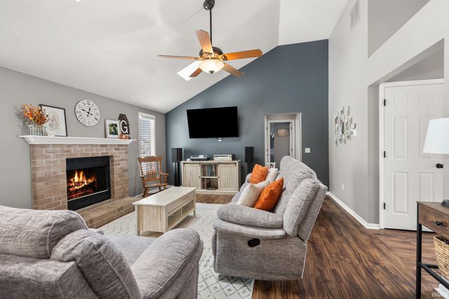 9609 Carine Cove, Fort Wayne, IN 46835