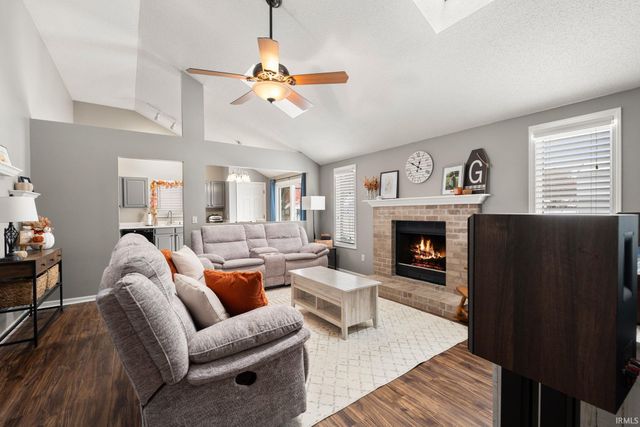 9609 Carine Cove, Fort Wayne, IN 46835