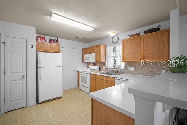 58 E Morningside Dr, Bluffton, SC 29910