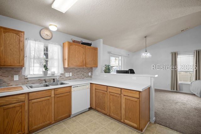 58 E Morningside Dr, Bluffton, SC 29910