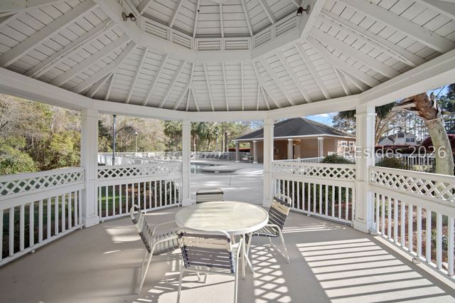 58 E Morningside Dr, Bluffton, SC 29910