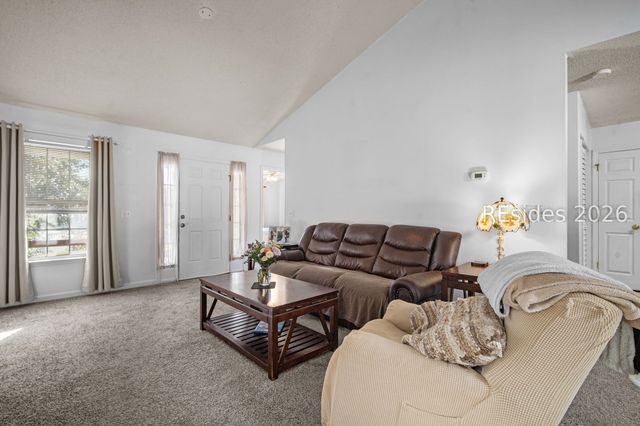 58 E Morningside Dr, Bluffton, SC 29910