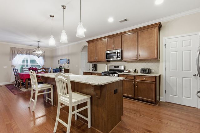 6013 Turncreek Rd, Thompsons Station, TN 37179