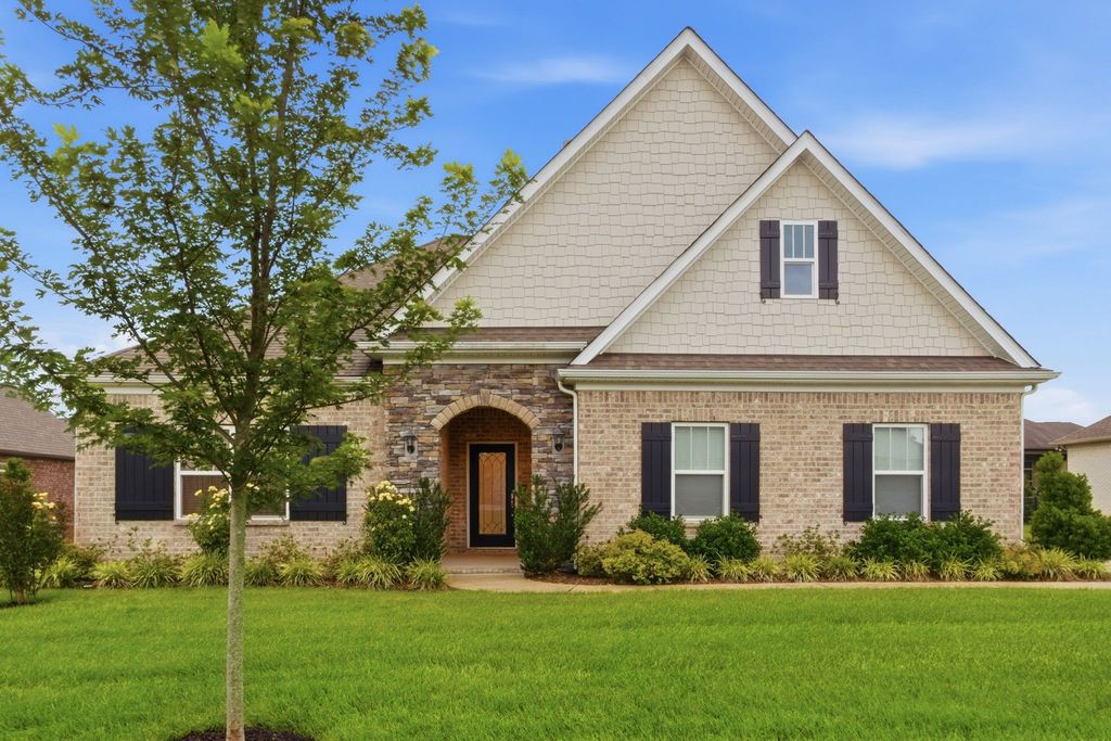 6013 Turncreek Rd, Thompsons Station, TN 37179