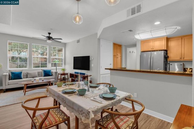 6078 Old Quarry Loop, Oakland, CA 94605