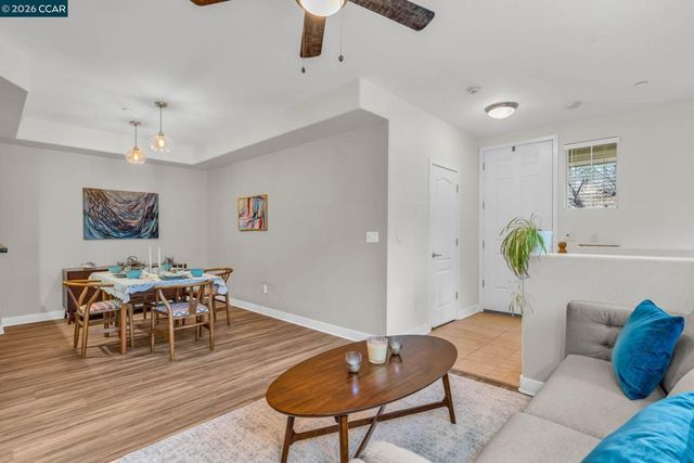 6078 Old Quarry Loop, Oakland, CA 94605