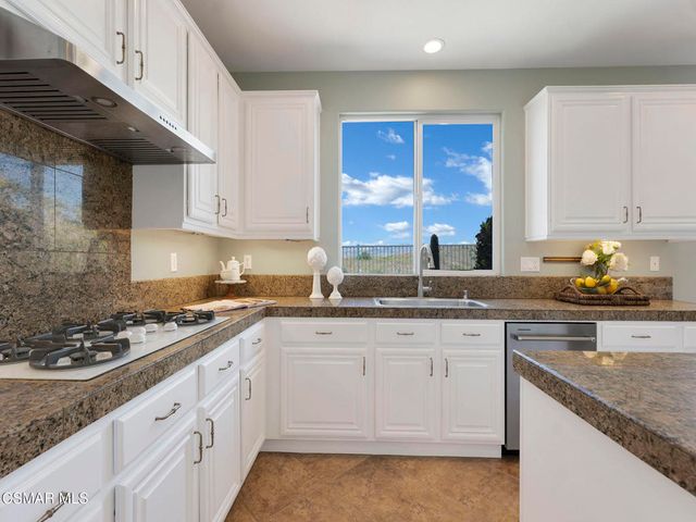 14297 Olive Street, Moorpark, CA 93021