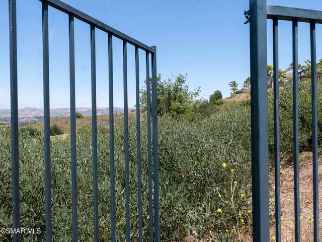 14297 Olive Street, Moorpark, CA 93021