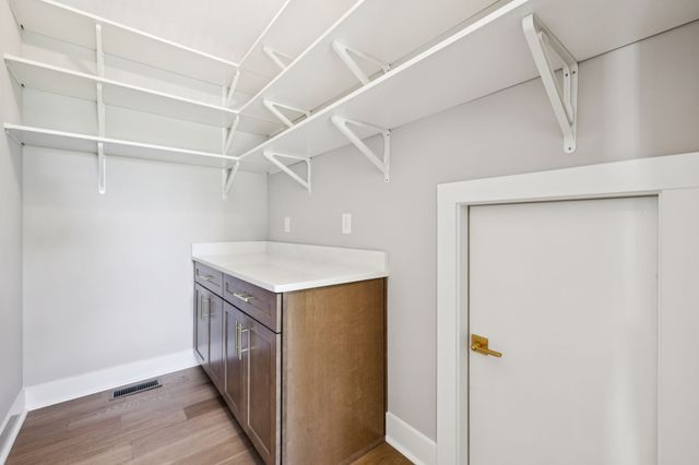 19 GHOLSON ROAD, Clarksville, TN 37043