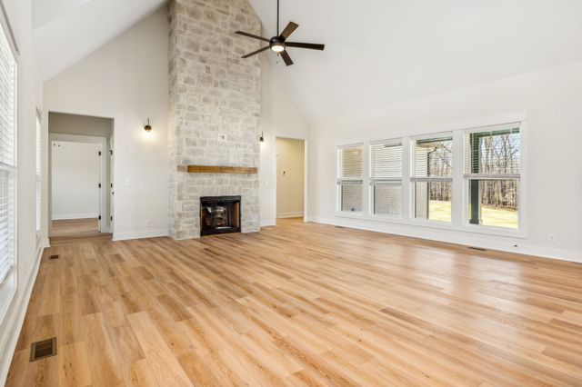 19 GHOLSON ROAD, Clarksville, TN 37043