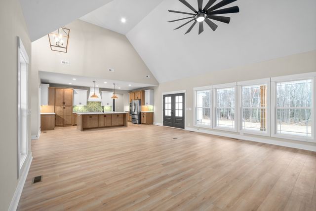 19 GHOLSON ROAD, Clarksville, TN 37043