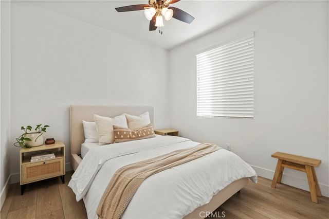 28384 Vista Del Rio, Valencia, CA 91354