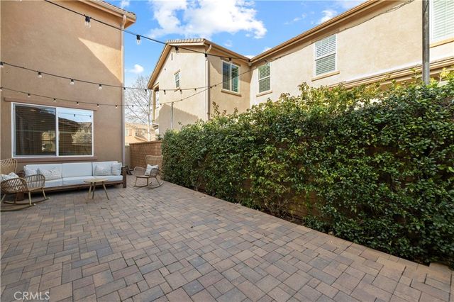 28384 Vista Del Rio, Valencia, CA 91354