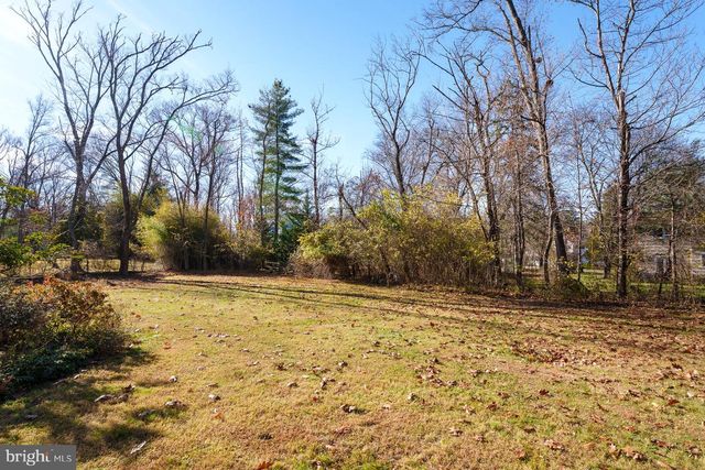 70 BRAEBURN DR, Princeton, NJ 08540