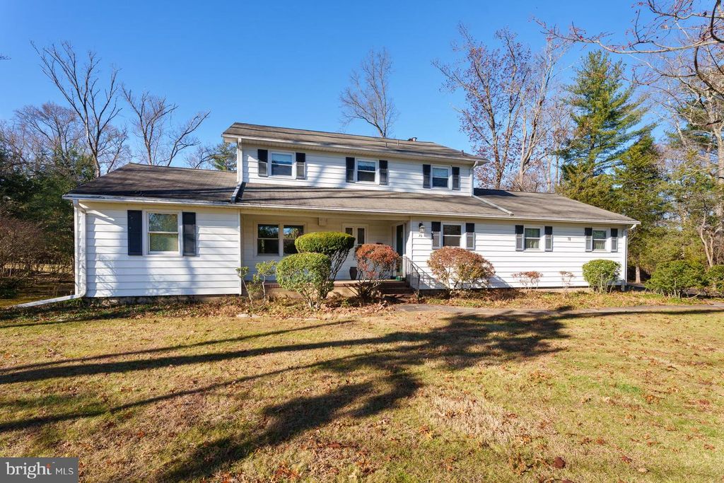 70 BRAEBURN DR, Princeton, NJ 08540