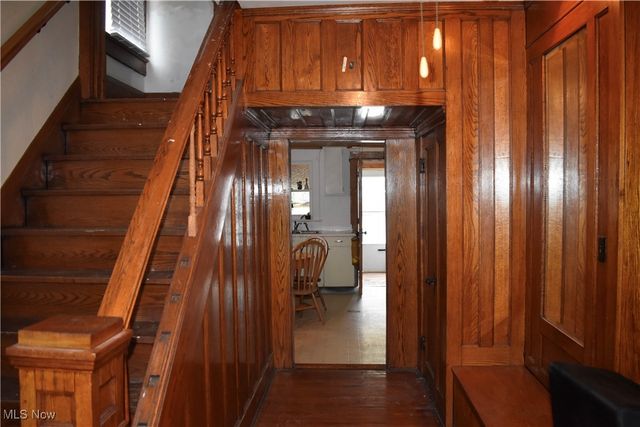 714 Orchard Avenue, Barberton, OH 44203