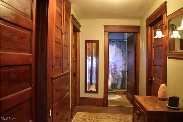 714 Orchard Avenue, Barberton, OH 44203