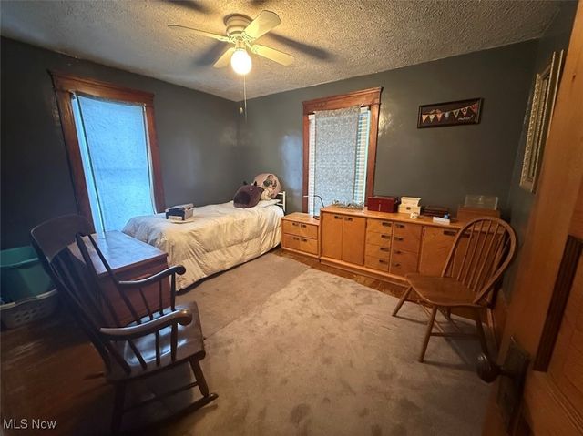 714 Orchard Avenue, Barberton, OH 44203