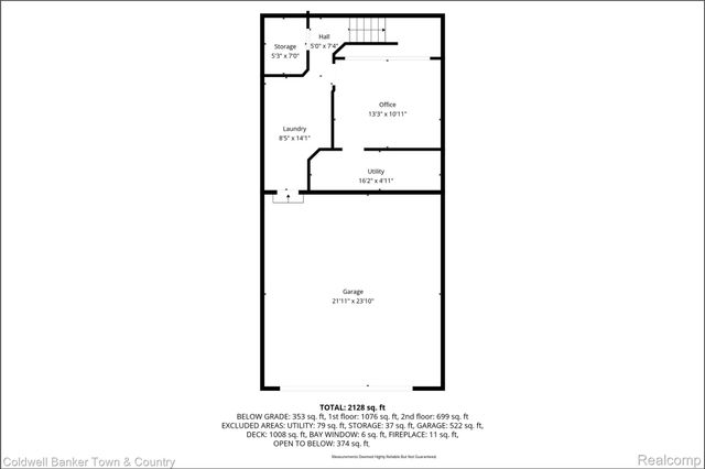 8160 Halfway Drive, Hamburg Township, MI 48116