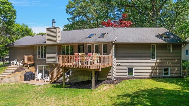 368 S Lakeshore Drive, Holland, MI 49424