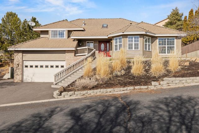 5615 Basin View Drive, Klamath Falls, OR 97603