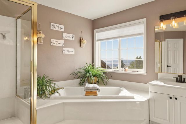 5615 Basin View Drive, Klamath Falls, OR 97603